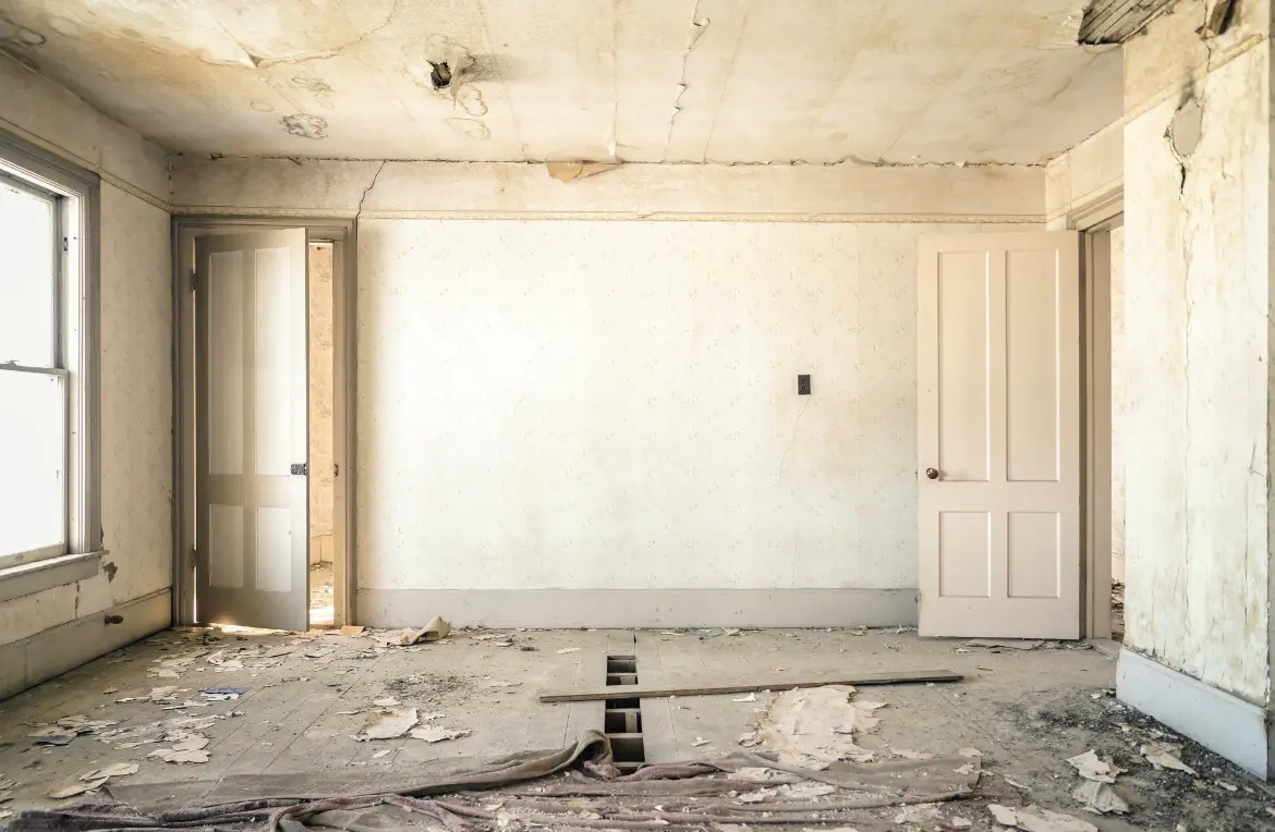 Waste disposal crew managing a cleanout project in Haddonfield